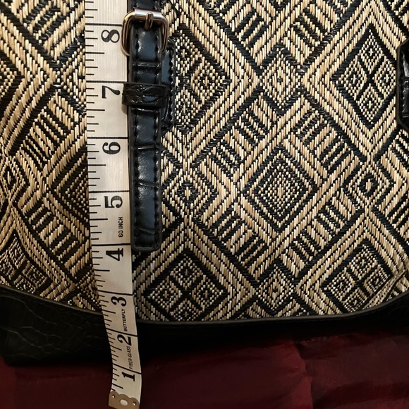 New Dana Buchman purse - Picture 6 of 6